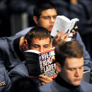 obama_speech_cadets_alg_west_point_books_320