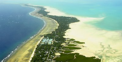 kiribati0501184eote_400