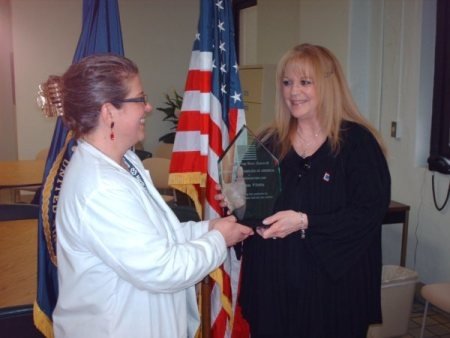 silver-star Elaine Yildiz PAC at NCVAMC and Sunshine Roth President of Silver Star Families