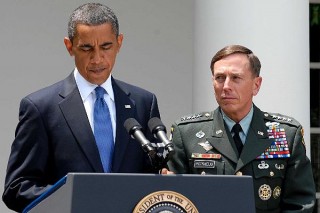 President Obama and General Petraeus at the White House.