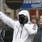 EDL-thugs-on-the-loose