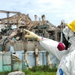 IAEA team inspects Fuku damage May 11 2011 AP _636993t