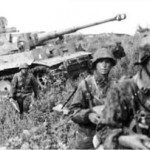 300px-Bundesarchiv_Bild_101III-Zschaeckel-206-35,_Schlacht_um_Kursk,_Panzer_VI_(Tiger_I)