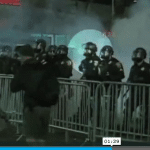 Oakland_Flashbang_cop