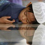 35-boy-sleeps-in-mosque