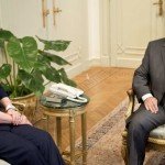 Clinton meets Morsi