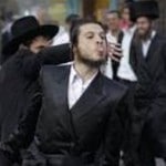 haredi-spitting