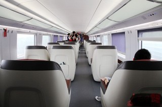 beijing-shanghai-high-speed-train-photo4
