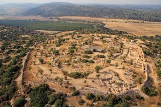 Whose land is it...when those living there for 1000's of years does not count?