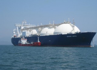 LNG tanker Grand Aniva 