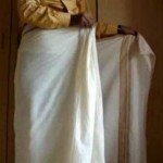 Dhoti clad judge denied entry