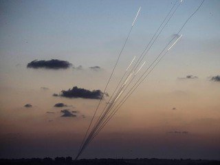 Rocket get fired in batches with delayed action triggers as they know the IDF will quickly blast the site
