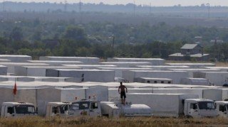 Russian aid convoy waiting to enter Ukraine