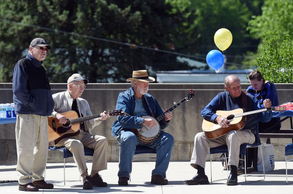Musicians warm up before veterans, employees and supporters participate in a 2K walk outside of the Veterans Hospital in Ann Arbor on Wednesday, 20, 2015. Melanie Maxwell | The Ann Arbor News