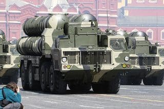 Defensive S-300s...on the way to Iran.
