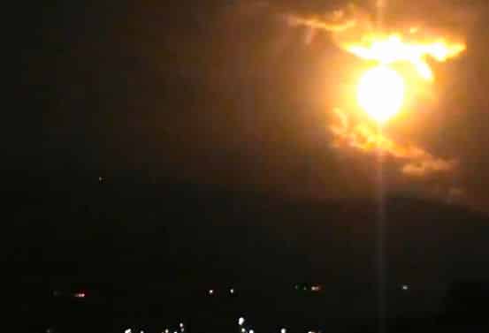 Ball lightning from nuclear explosion, May 5, 2013 outside Damascus, Syria