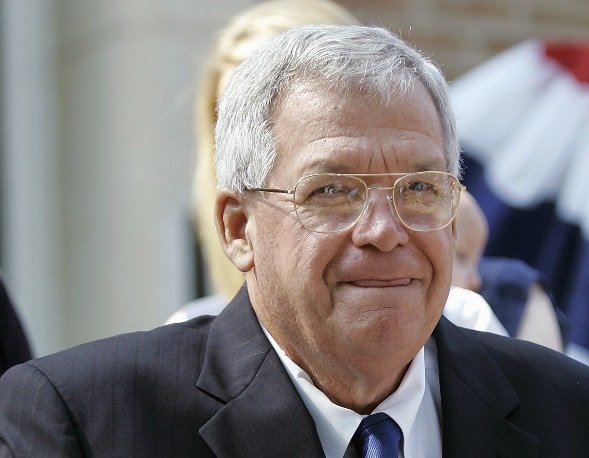 hastert_590