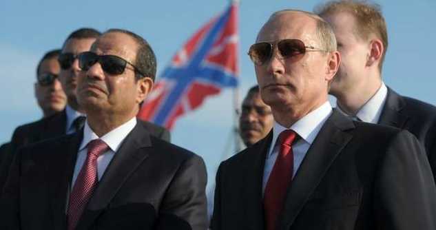 Putin and Sisi with flag