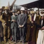 800px-Flickr_-_…trialsanderrors_-_On_the_Aerodrome_at_Amman,_T.E._Lawrence,_Sir_Herbert_Samuel,_Amir_Abdullah,_April,_1921