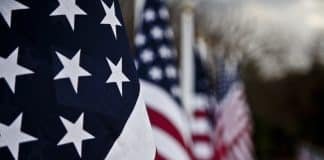 Veterans Day 2015: What’s Open, What’s Closed, And Who’s Giving Out Free Meals For Vets?