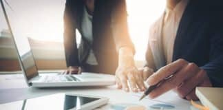 4 Practical Tips for Managing Business Finances